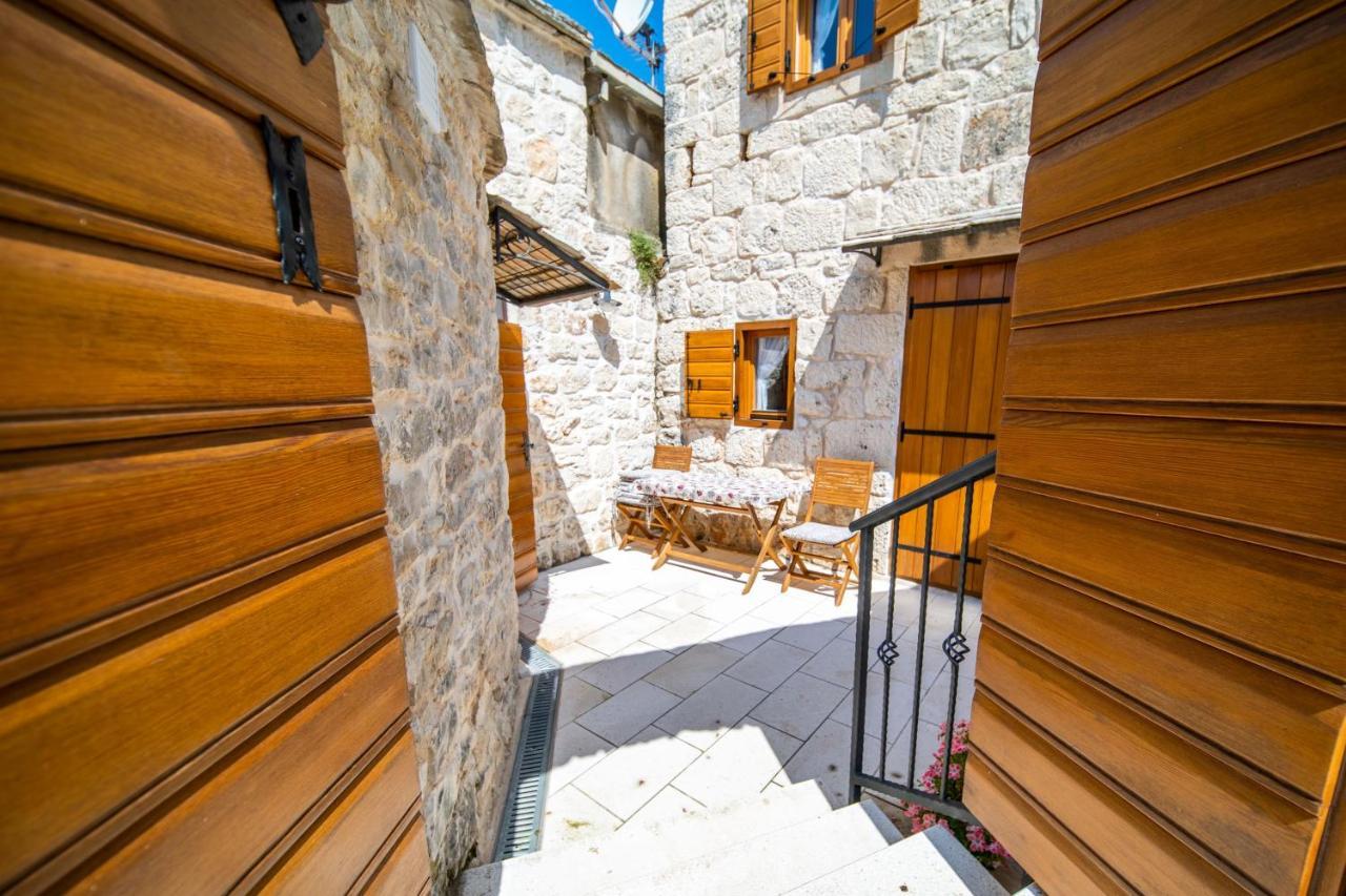 Apartments Mediteraneo Rogoznica 로고즈니차 외부 사진