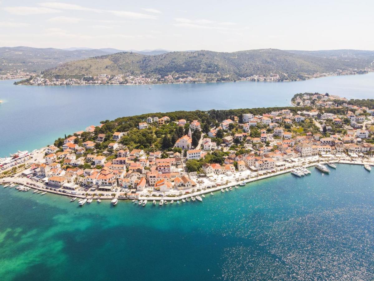 Apartments Mediteraneo Rogoznica 로고즈니차 외부 사진