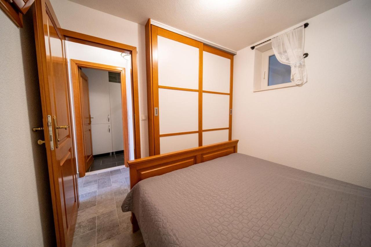 Apartments Mediteraneo Rogoznica 로고즈니차 외부 사진