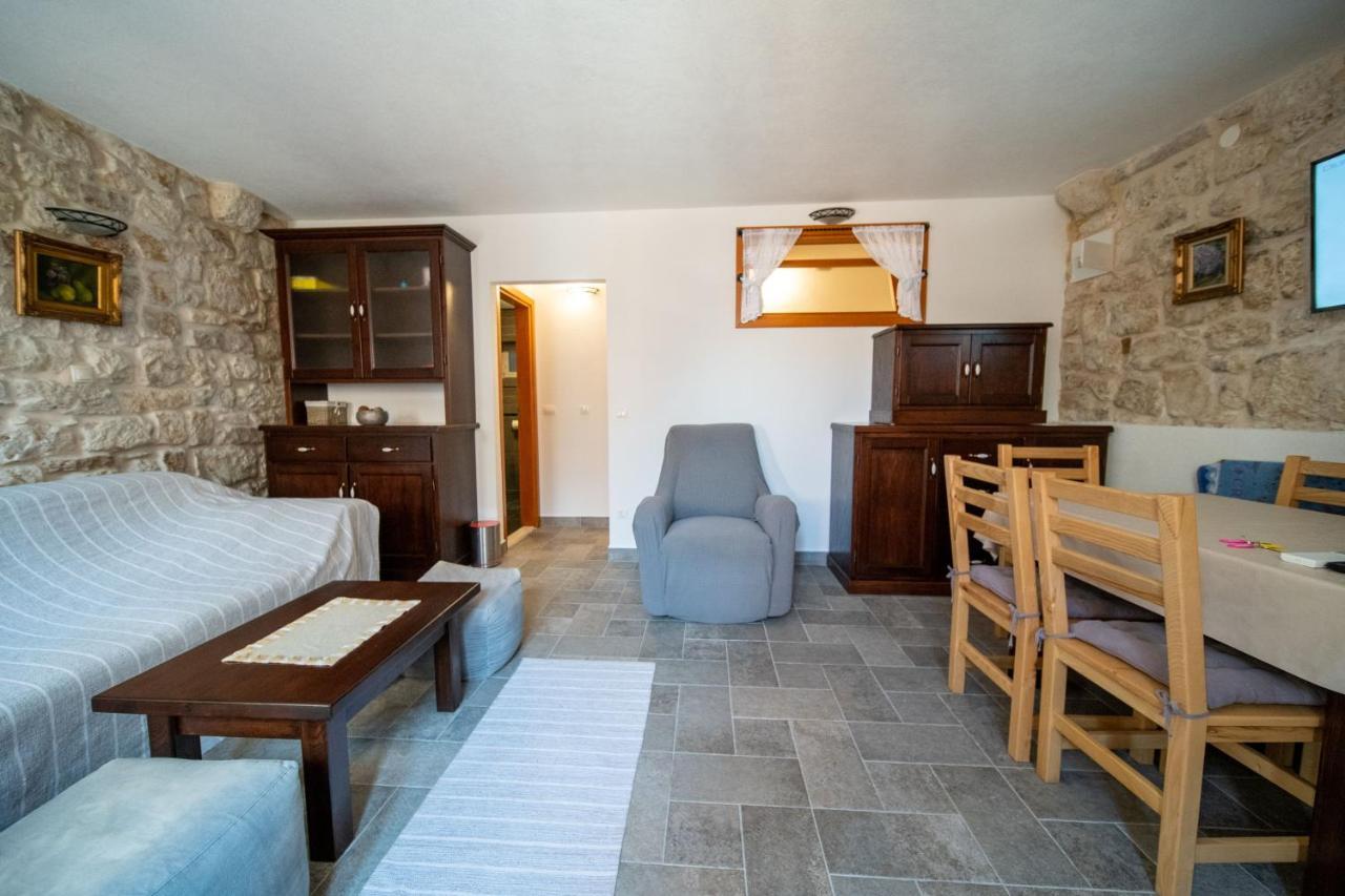 Apartments Mediteraneo Rogoznica 로고즈니차 외부 사진