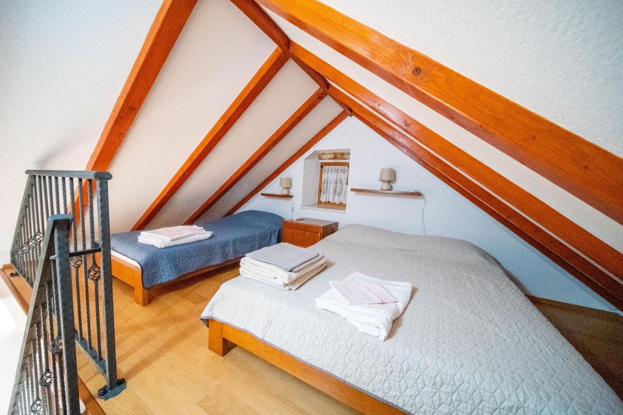 Apartments Mediteraneo Rogoznica 로고즈니차 외부 사진