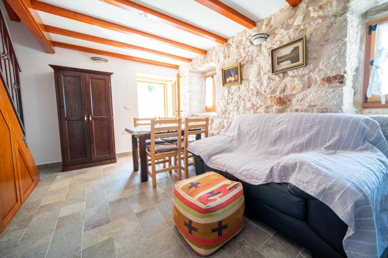 Apartments Mediteraneo Rogoznica 로고즈니차 외부 사진