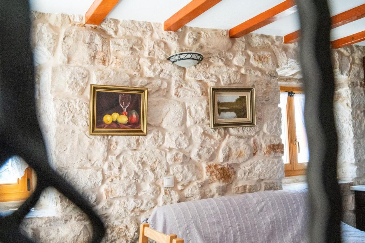 Apartments Mediteraneo Rogoznica 로고즈니차 외부 사진